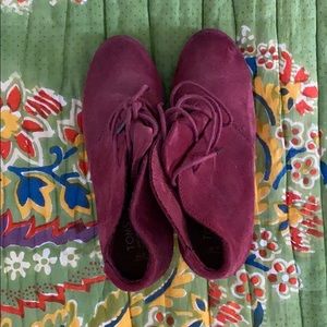 TOMS block heel bootie